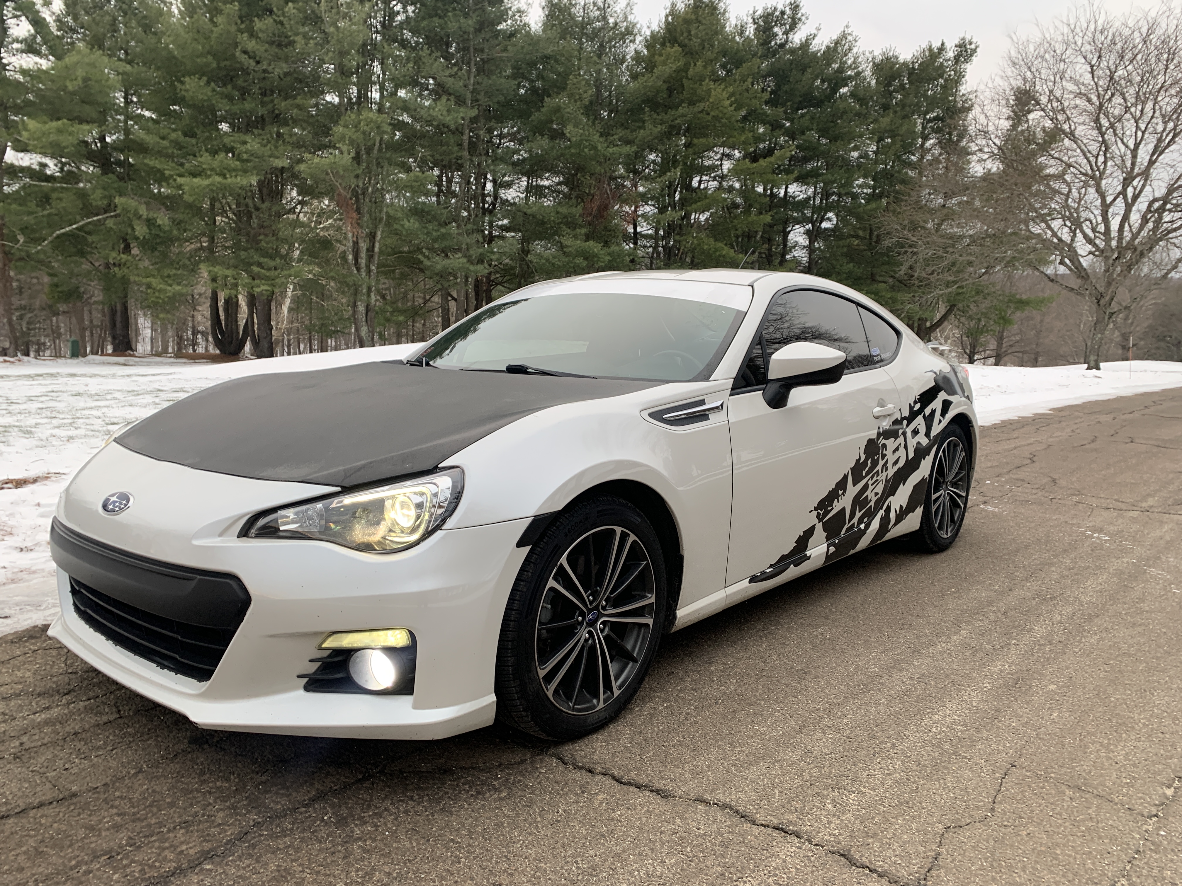 2013 Subaru BRZ Limited - 6 Speed FA20 Boxer with Toyota D-4S Dual Injection, TORSEN LSD, Japan-Built — photo 9